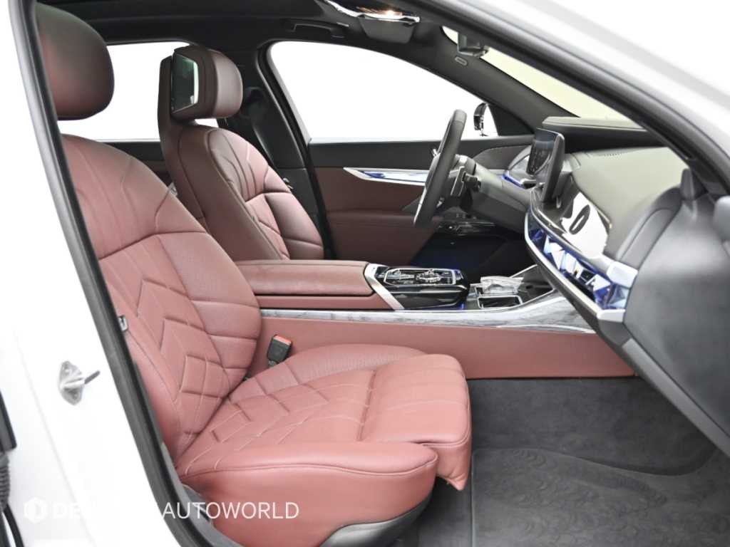 BMW 7시리즈 7시리즈 (G70) 740i xDrive M 스포츠 리미티드 이미지 10