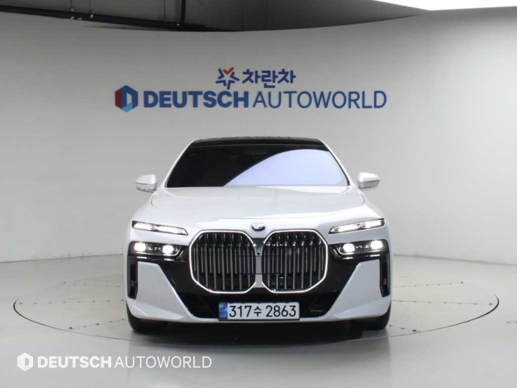 BMW 7시리즈 7시리즈 (G70) 740i xDrive M 스포츠 리미티드 이미지 3