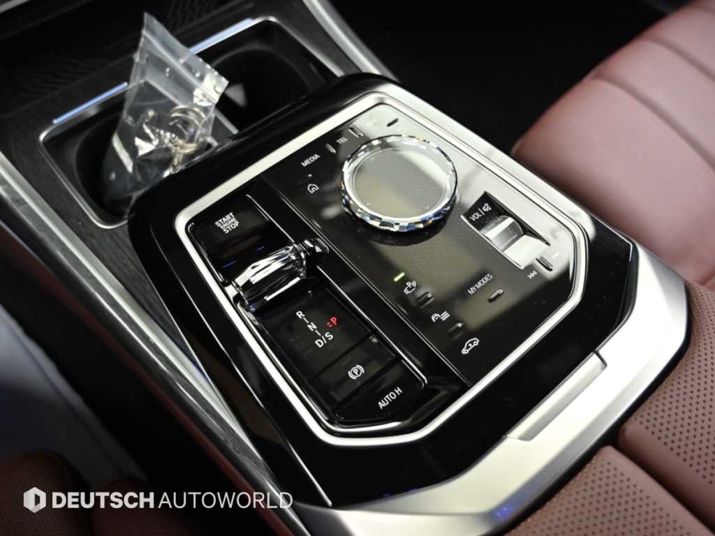 BMW 7시리즈 7시리즈 (G70) 740i xDrive M 스포츠 리미티드 이미지 9