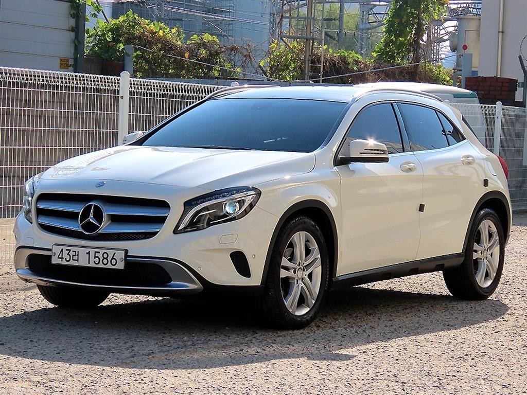 벤츠 GLA 클래스 GLA클래스 X156 GLA200 CDI 이미지 2