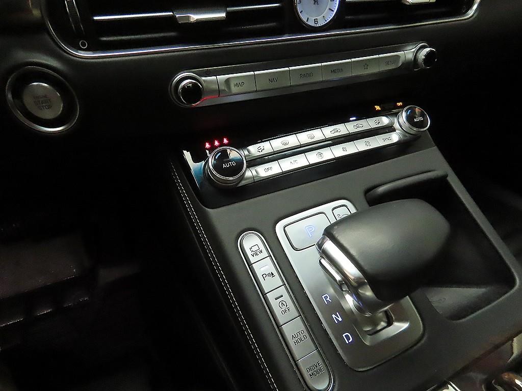 제네시스 G90 3.8 GDI AWD 럭셔리 이미지 10