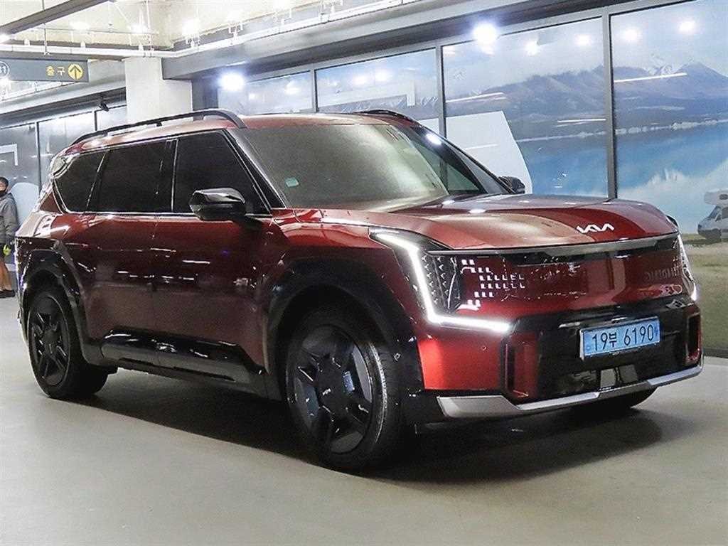 기아 EV9 롱레인지 4WD GT Line 이미지 1