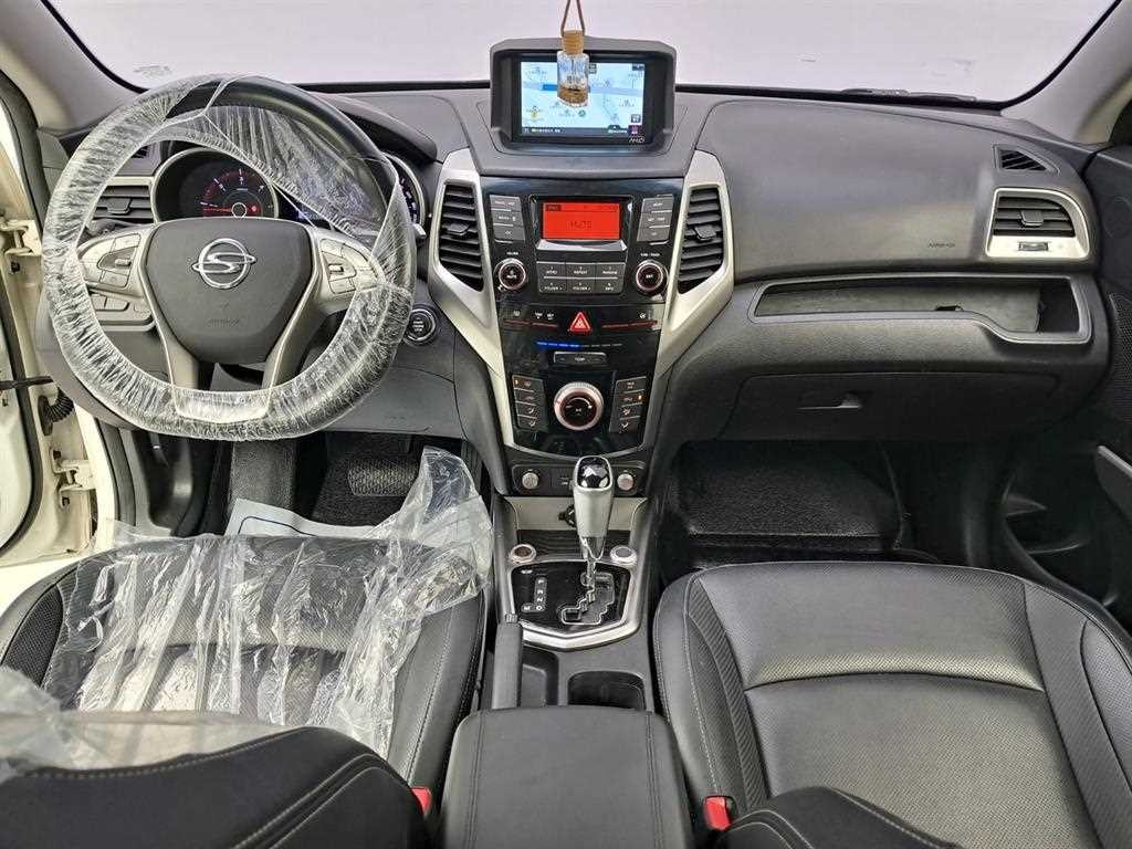 KG모빌리티(쌍용) 티볼리 디젤 2WD 1.6 VX 이미지 6