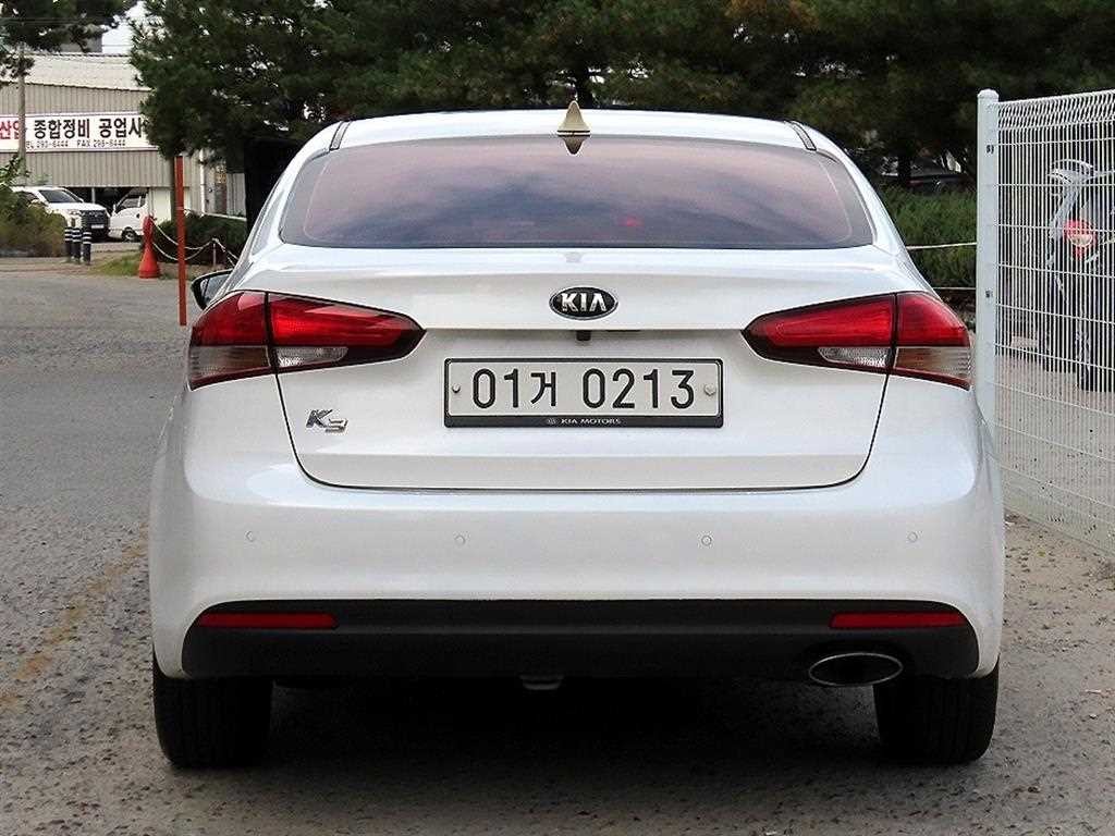 기아 K3 더뉴 K3 1.6 GDI 트렌디 스타일 이미지 5