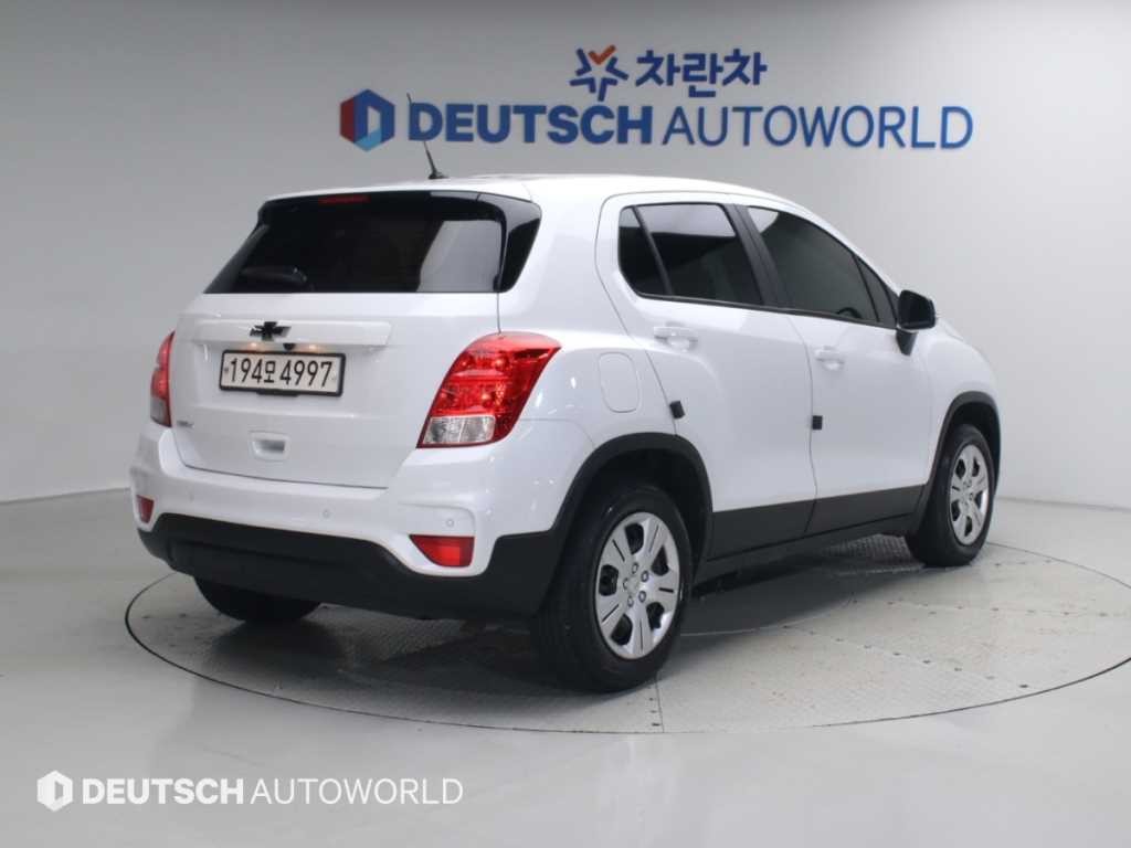 쉐보레 트랙스 더뉴트랙스 가솔린 1.4 LS 기본형 이미지 2