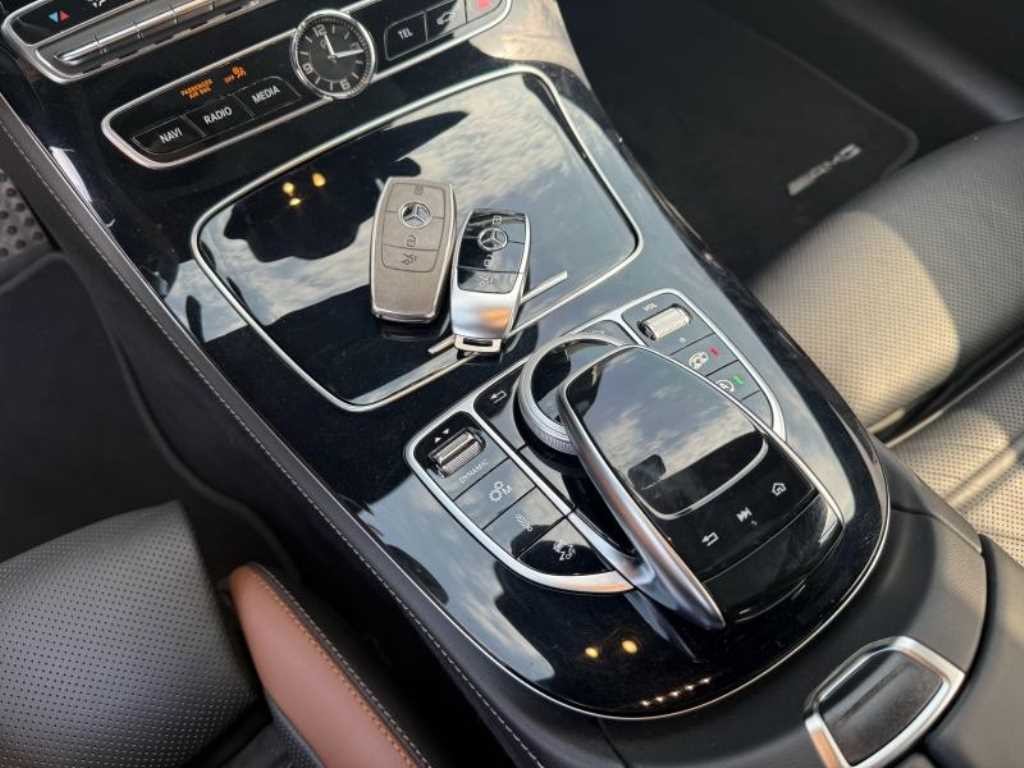 벤츠 E 클래스 E-클래스 W213 E53 AMG 4MATIC+ 쿠페 이미지 11