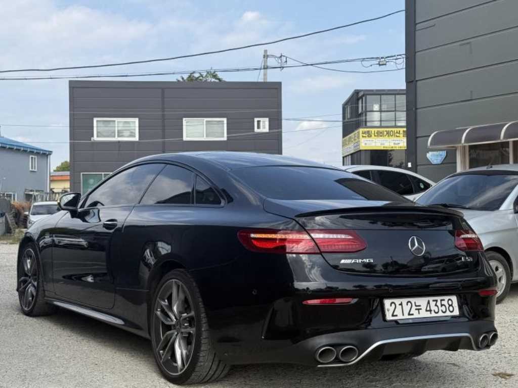 벤츠 E 클래스 E-클래스 W213 E53 AMG 4MATIC+ 쿠페 이미지 5