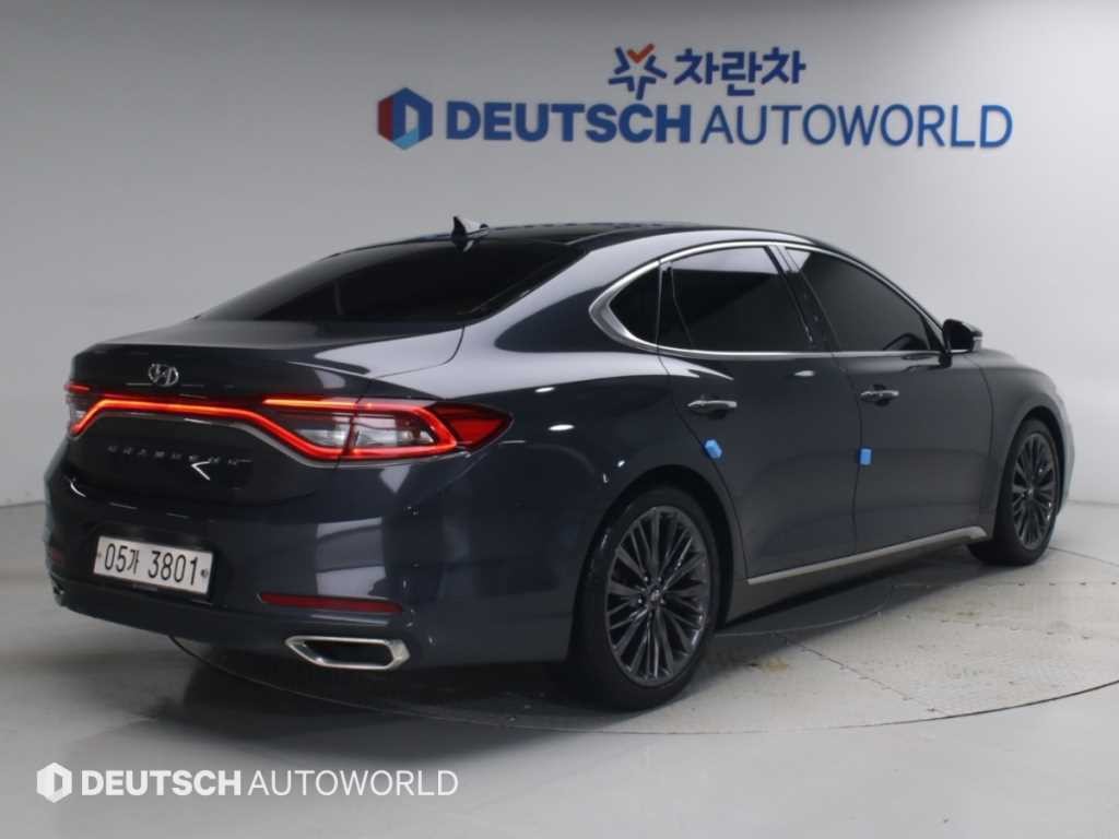 현대 그랜저 그랜저 IG 2.4 GDI 프리미엄 스페셜 이미지 2