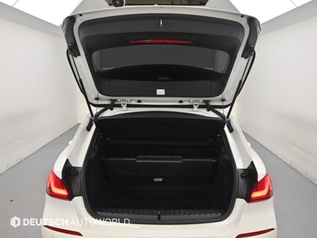 BMW 1시리즈 1시리즈 (F40) 118d 스포츠 이미지 19
