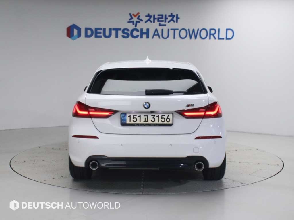 BMW 1시리즈 1시리즈 (F40) 118d 스포츠 이미지 4