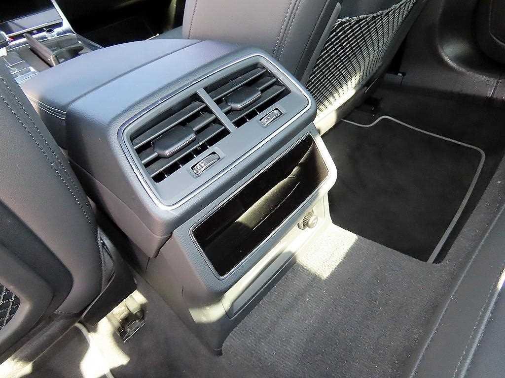 아우디 A6 A6 (C8) 45 TDI 콰트로 프리미엄 이미지 16