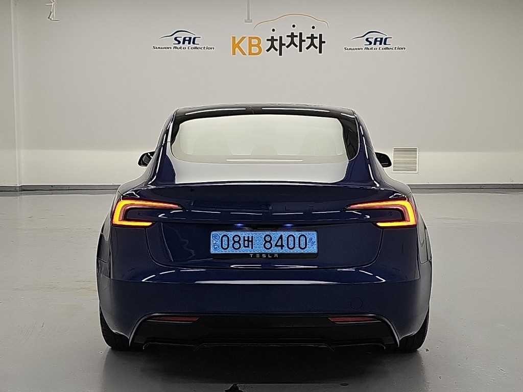 테슬라 모델 3 퍼포먼스 이미지 3