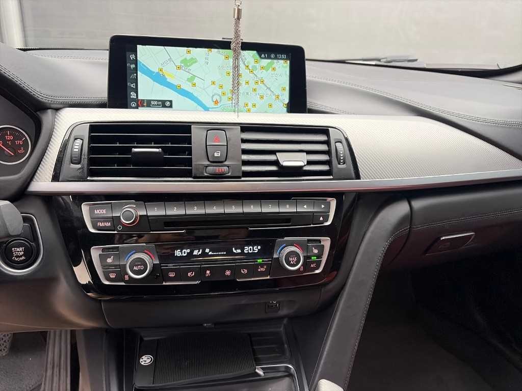 BMW 4시리즈 4시리즈 (F32) 430i 컨버터블 M 스포츠 이미지 10