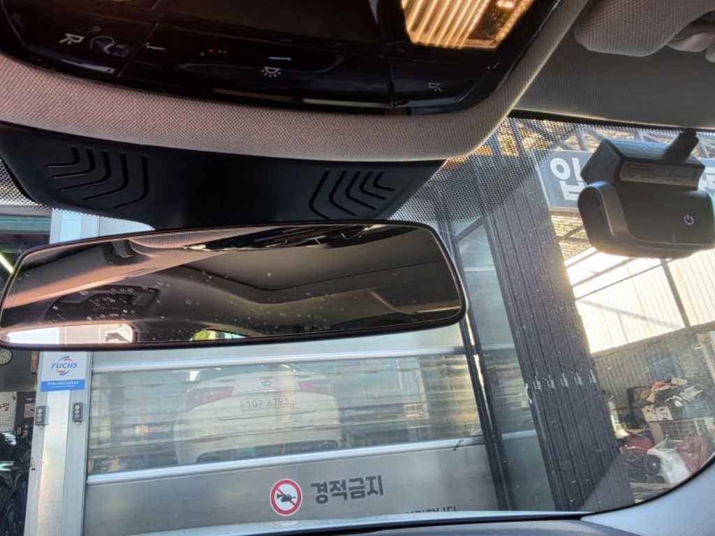 BMW 5시리즈 5시리즈 (G30) 520d xDrive 럭셔리 플러스 이미지 12