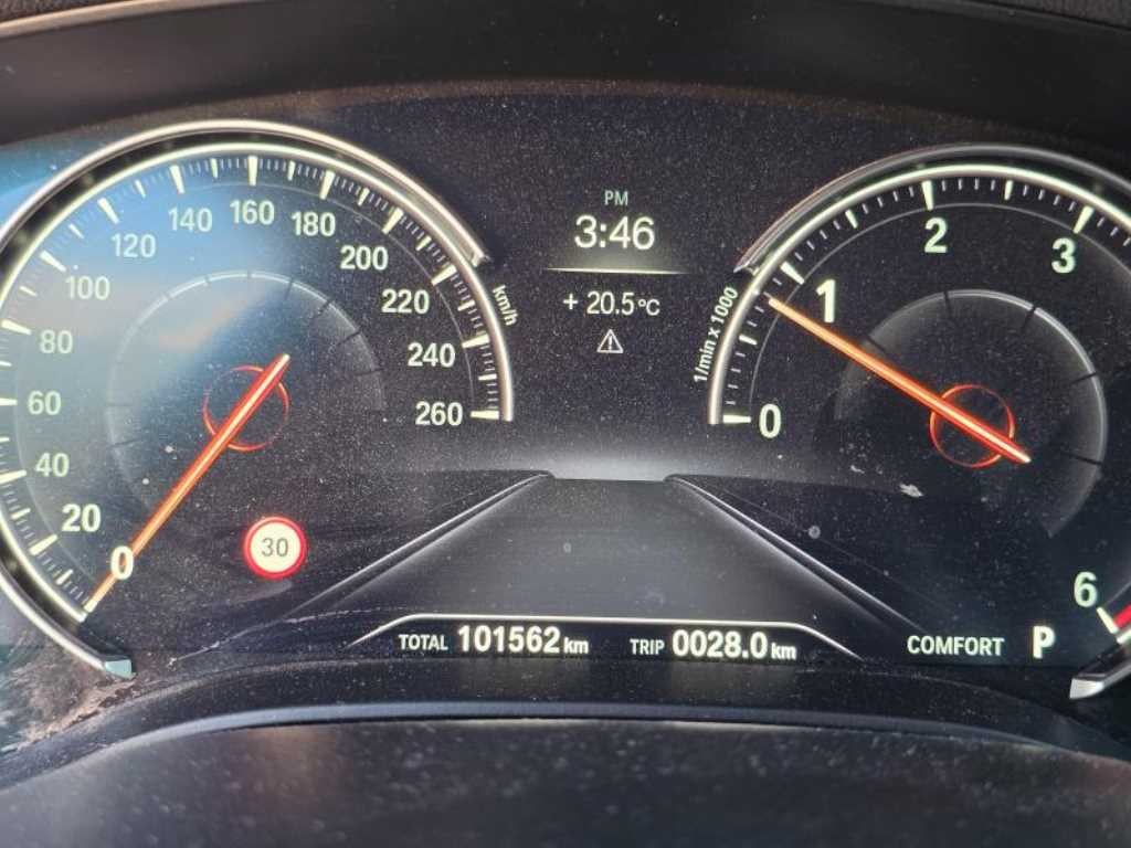 BMW 5시리즈 5시리즈 (G30) 520d xDrive 럭셔리 플러스 이미지 7