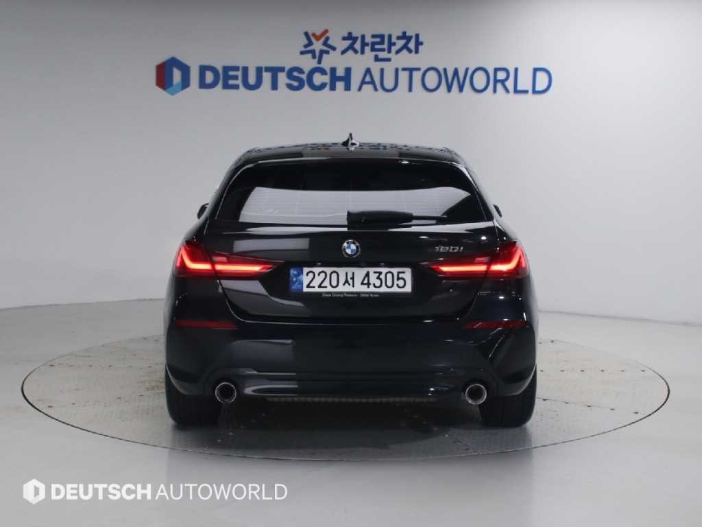 BMW 1시리즈 1시리즈 (F40) 120i 스포츠 이미지 4