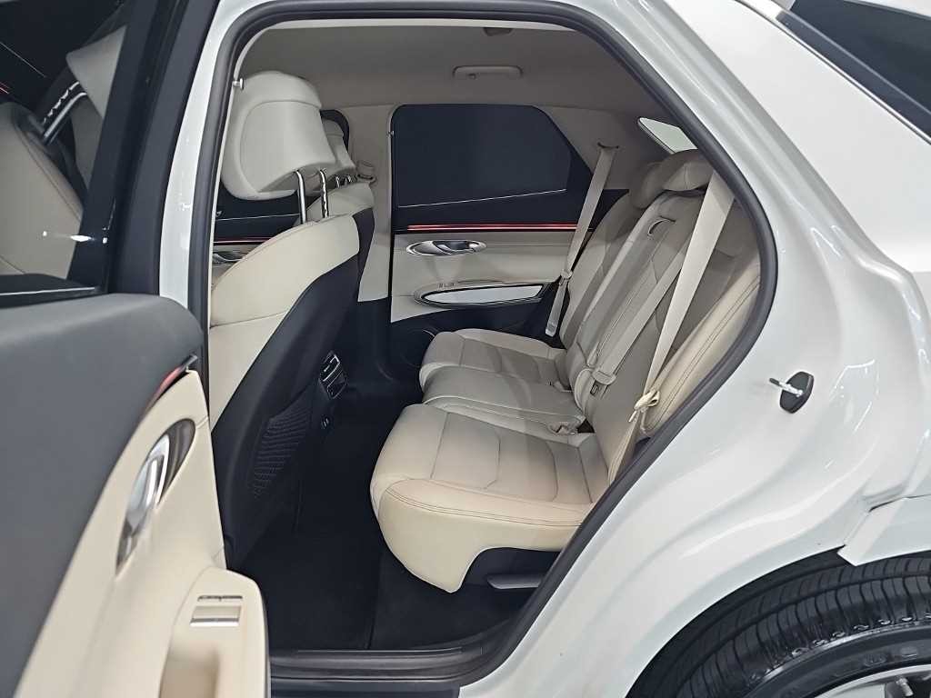제네시스 GV70 2.5T 가솔린 2WD 기본형 이미지 12