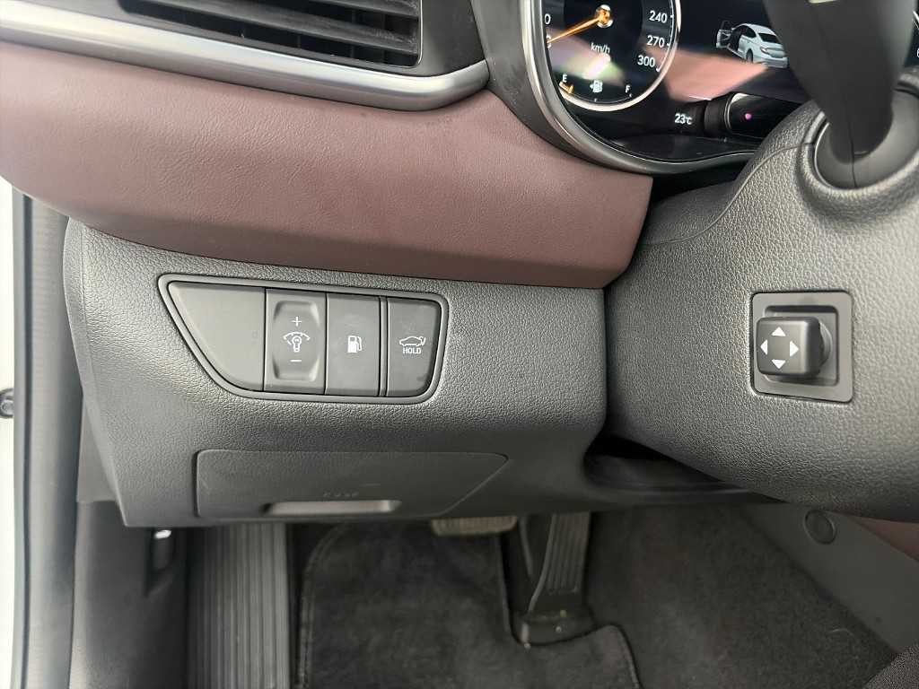 제네시스 G70 더 뉴 G70 가솔린 2.0T 4WD 이미지 18