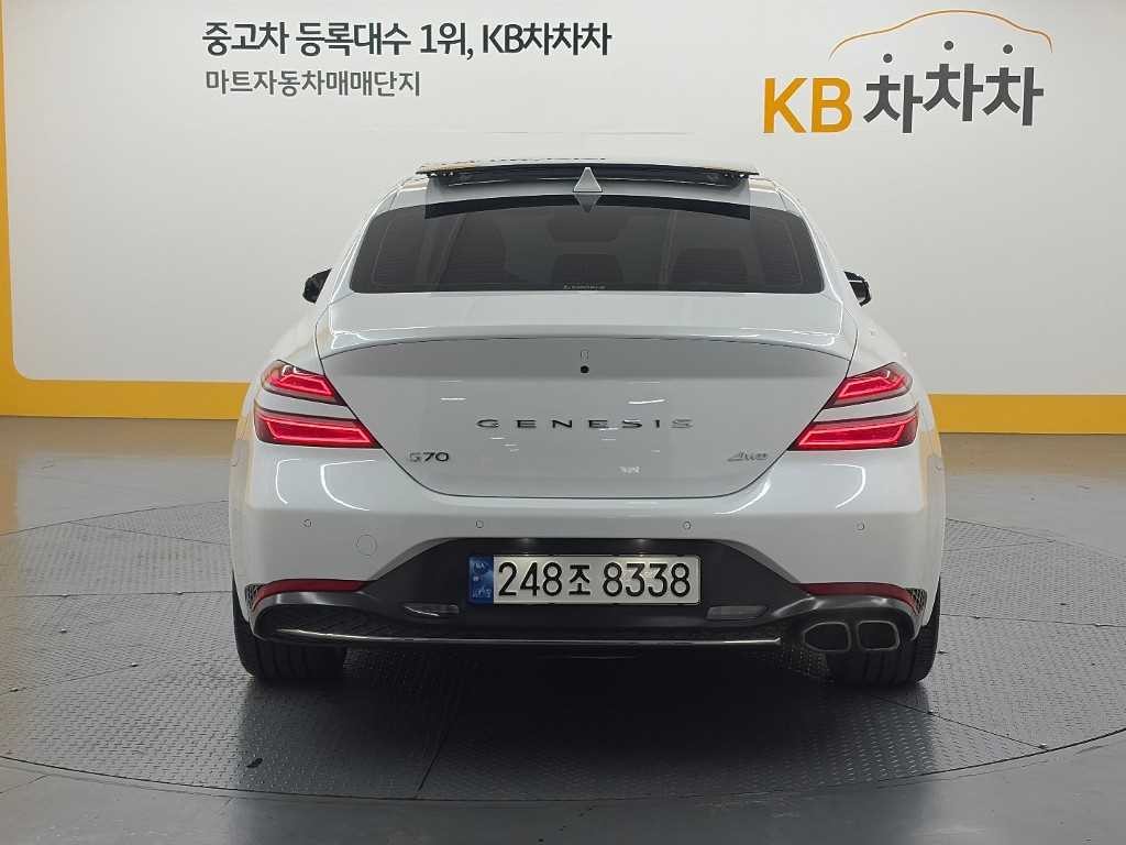 제네시스 G70 더 뉴 G70 가솔린 2.0T 4WD 이미지 3