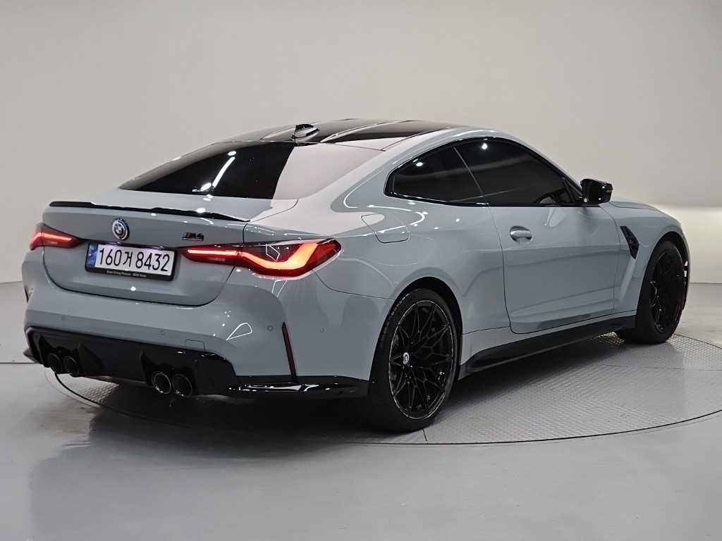 BMW 4시리즈 M4 (G82) 컴패티션 M xDrive 쿠페 이미지 4