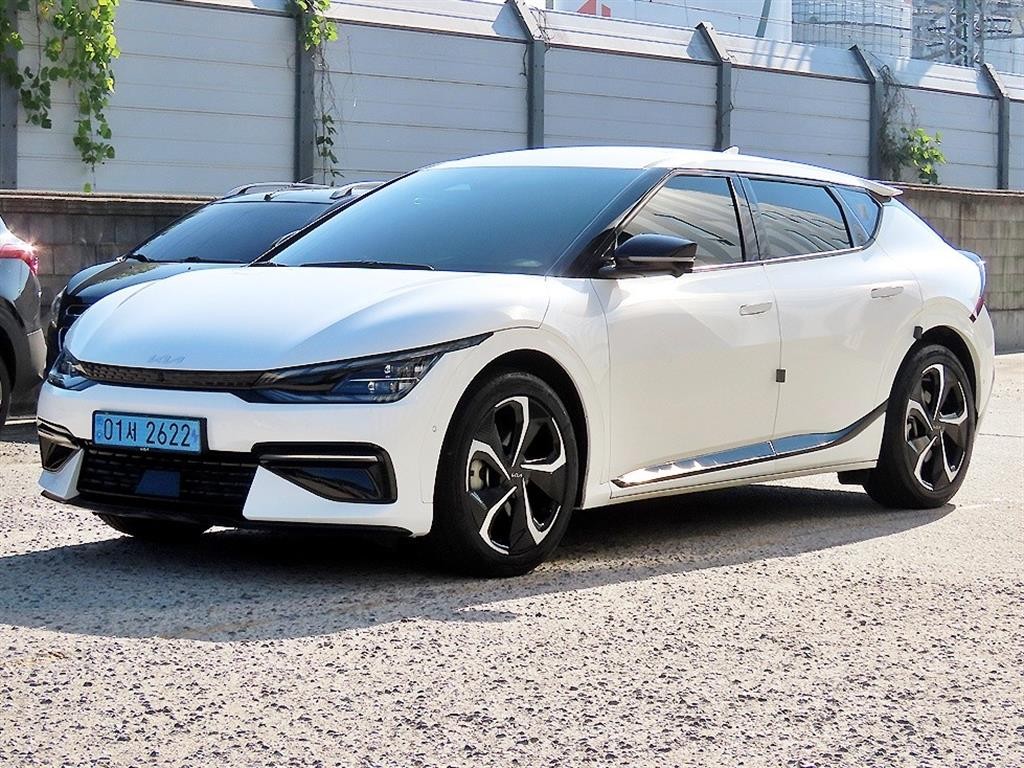 기아 EV6 롱레인지 AWD GT Line 이미지 2