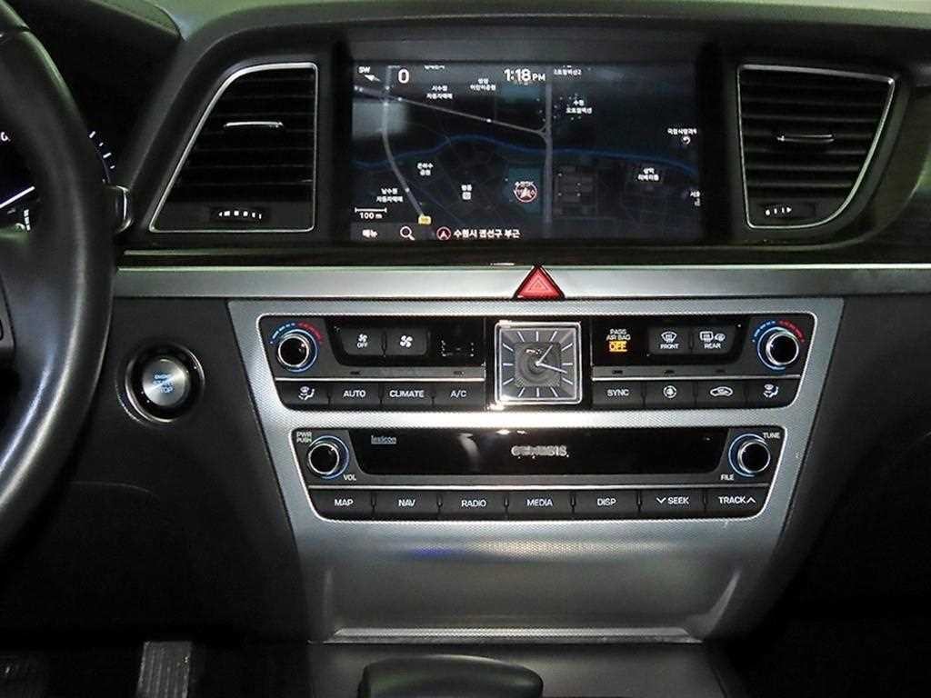 제네시스 G80 2.2D AWD 프리미엄 럭셔리 이미지 11