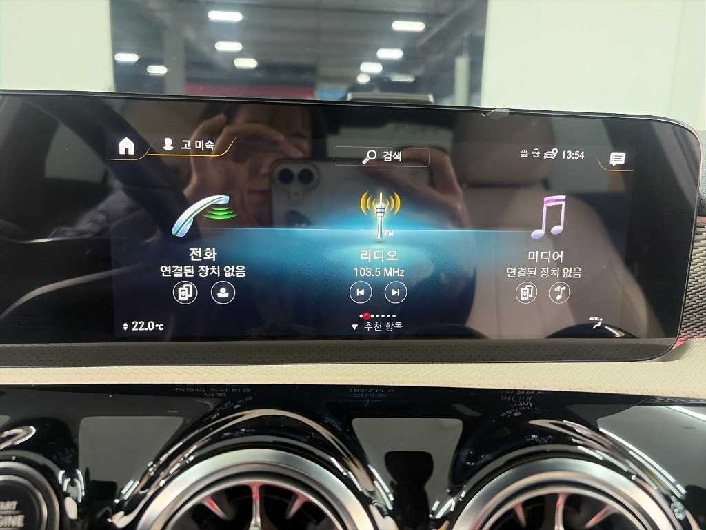 벤츠 A 클래스 A클래스 W177 A220 세단 이미지 14
