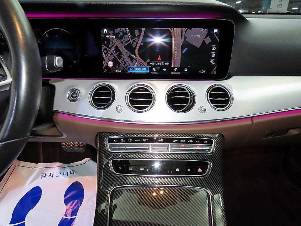벤츠 E 클래스 E-클래스 W213 E250 아방가르드 이미지 11