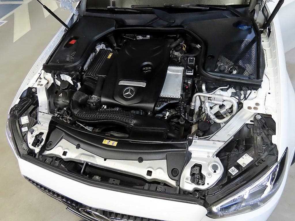 벤츠 E 클래스 E-클래스 W213 E250 아방가르드 이미지 19