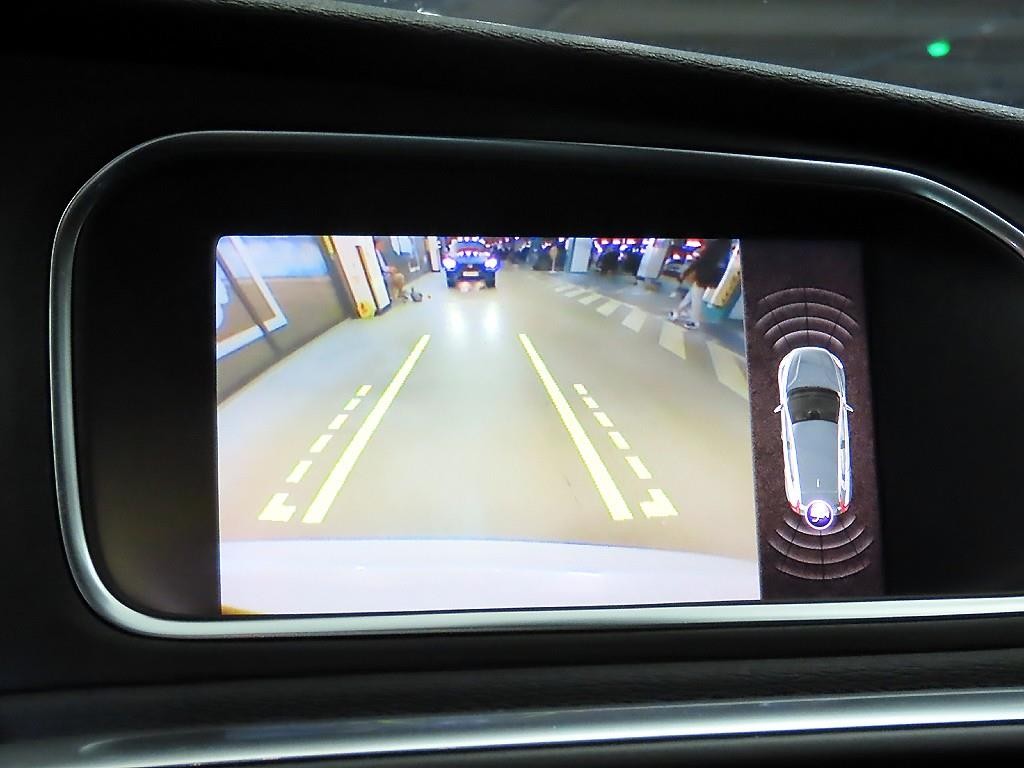 볼보 V40 D3 이미지 15