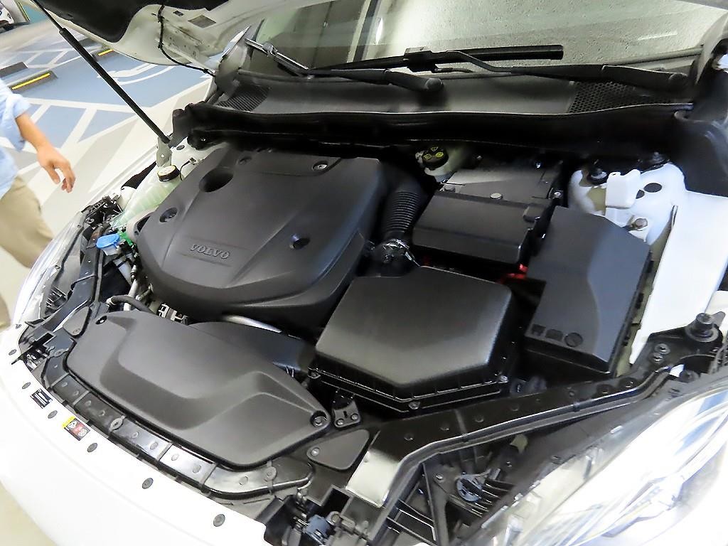 볼보 V40 D3 이미지 18