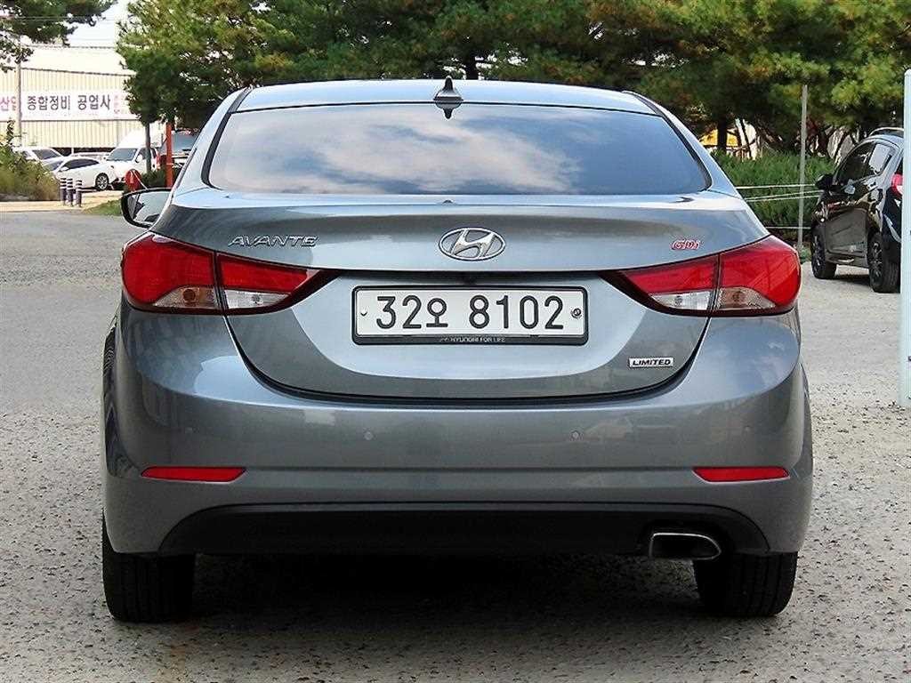 현대 아반떼 더 뉴 아반떼 1.6 GDI 텐밀리언 리미티드 기본형 이미지 4