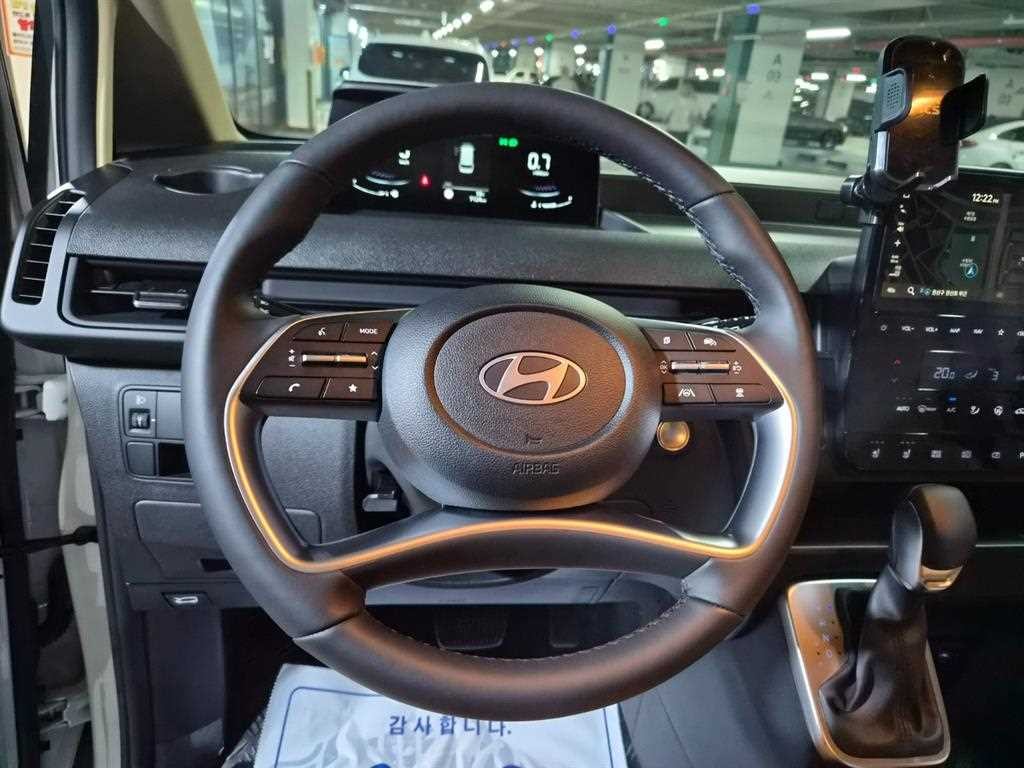 현대 스타리아 LPG 카고 모던 이미지 7