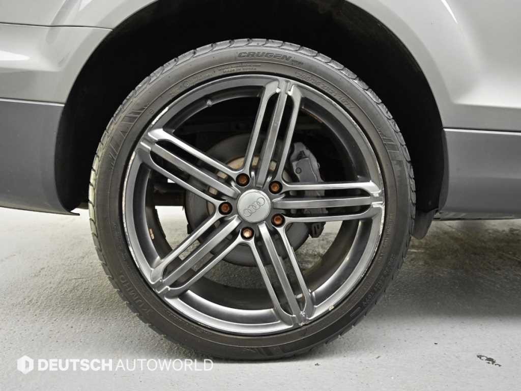 아우디 Q7 3.0 TDI 콰트로 이미지 5