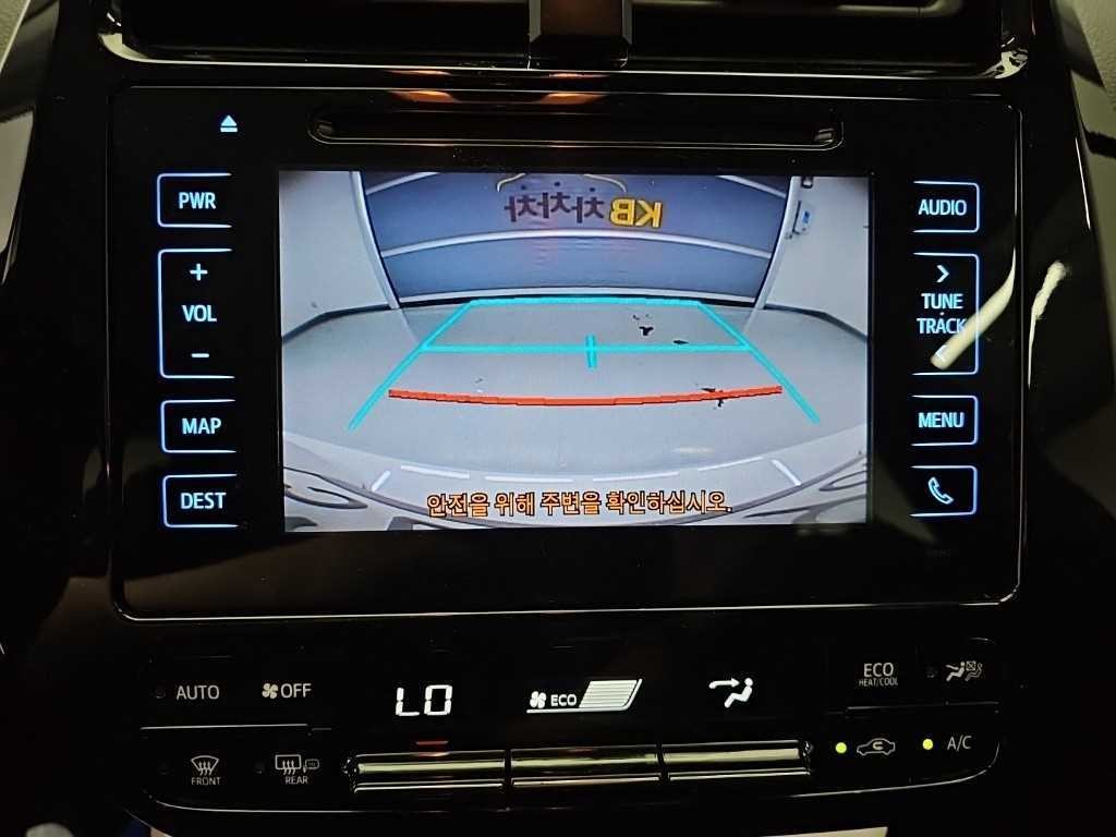 토요타 프리우스 프리우스 4세대 1.8 E 이미지 14