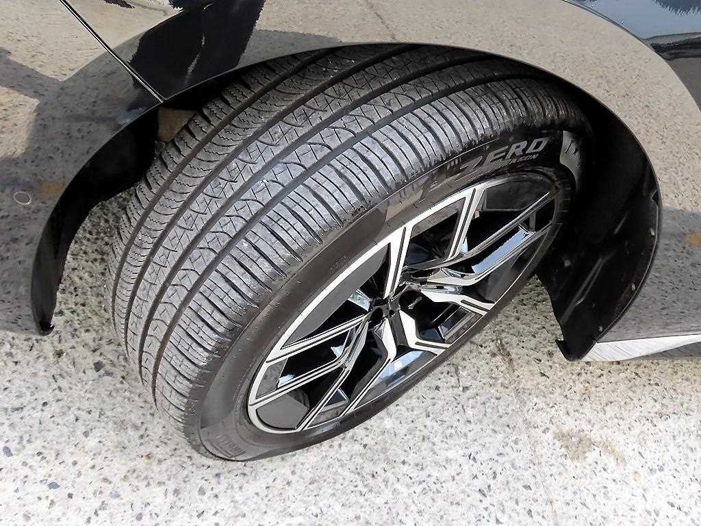 BMW 7시리즈 7시리즈 (G70) 740i sDrive M 스포츠 이미지 20