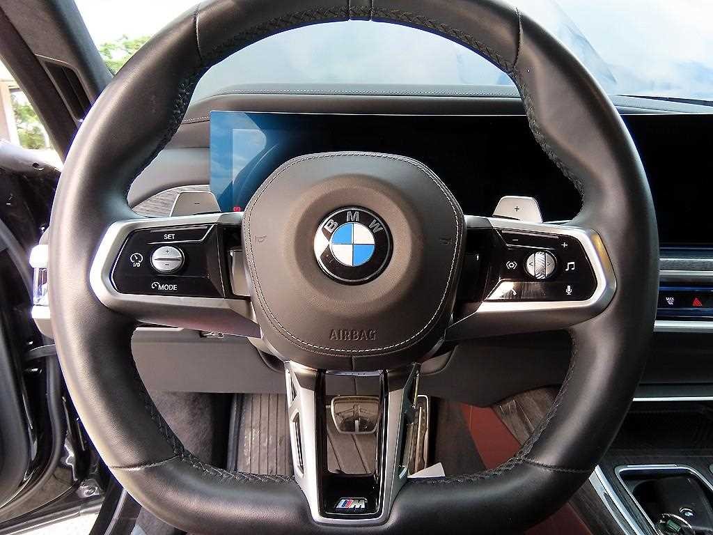 BMW 7시리즈 7시리즈 (G70) 740i sDrive M 스포츠 이미지 8