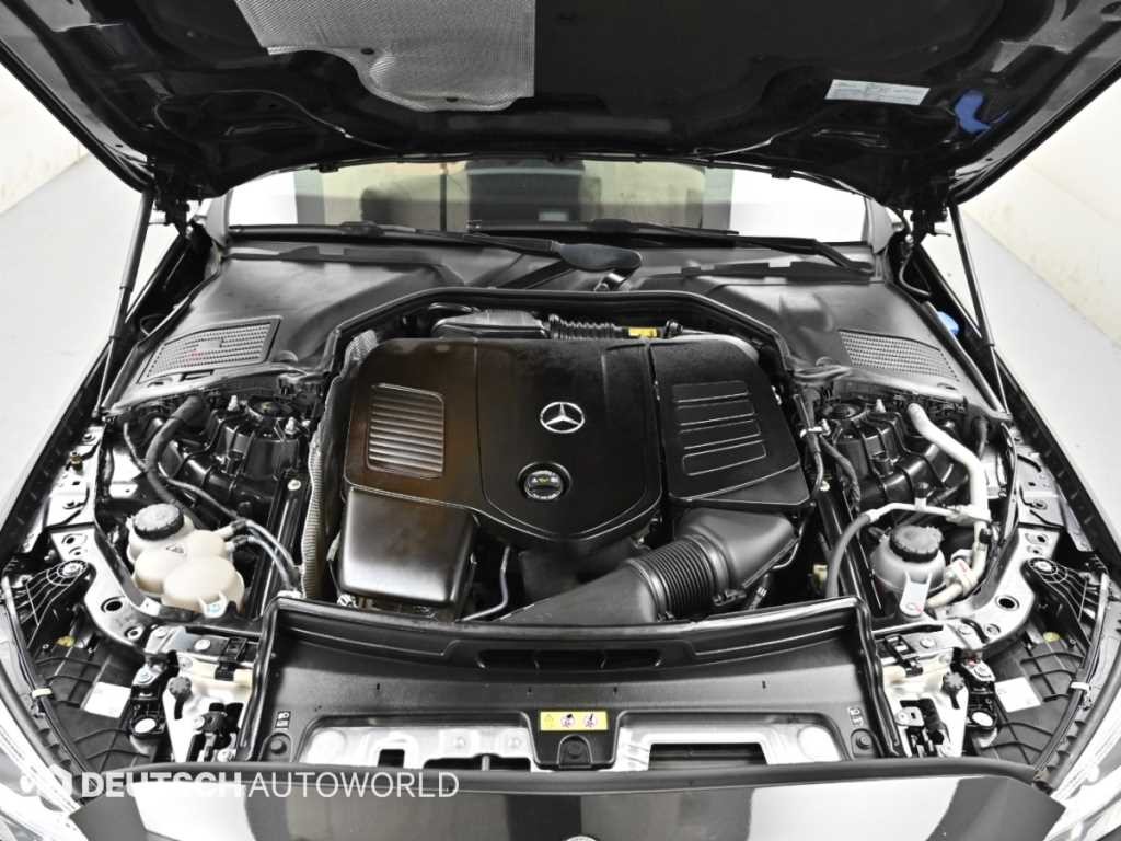 벤츠 C 클래스 C클래스 W206 C300 4MATIC AMG 라인 이미지 6