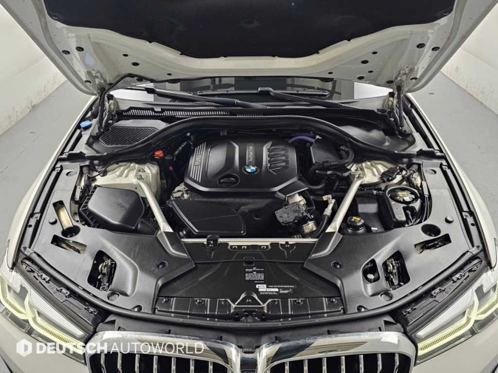 BMW 5시리즈 5시리즈 (G30) 523d 럭셔리 이미지 6