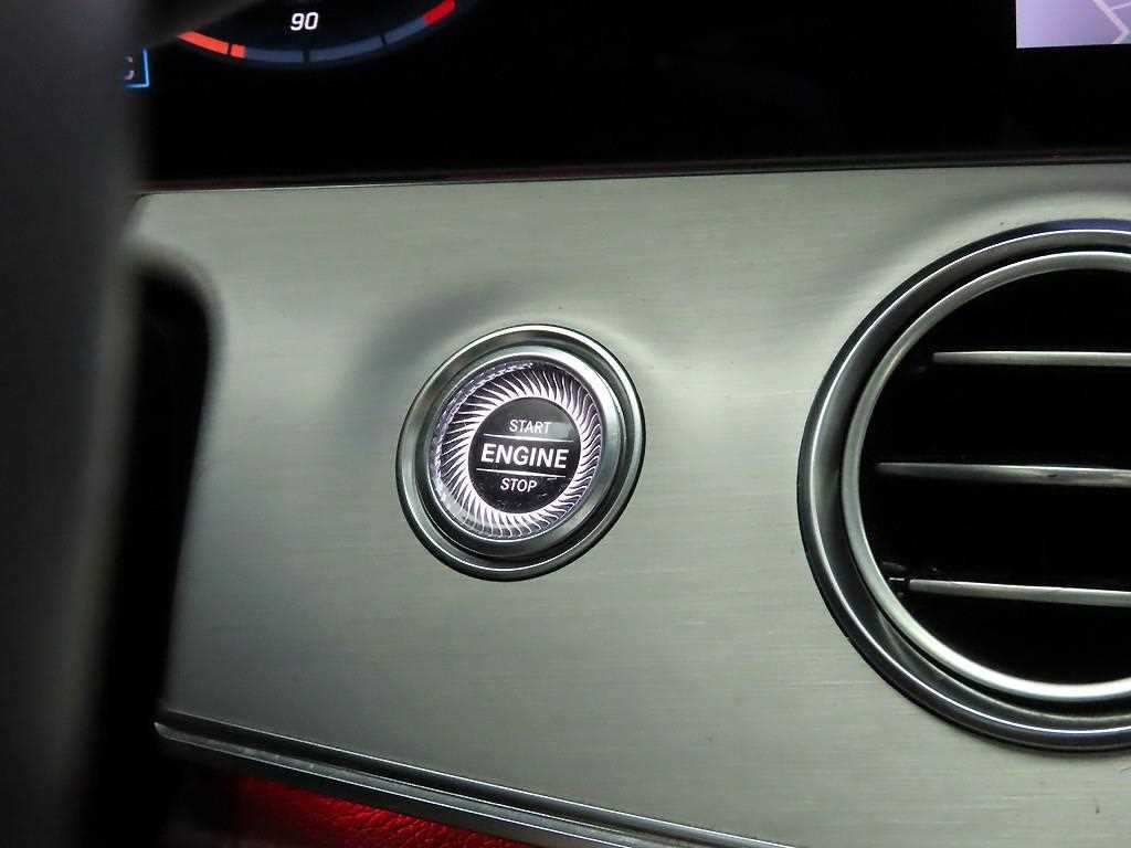 벤츠 E 클래스 E-클래스 W213 E250 아방가르드 이미지 16