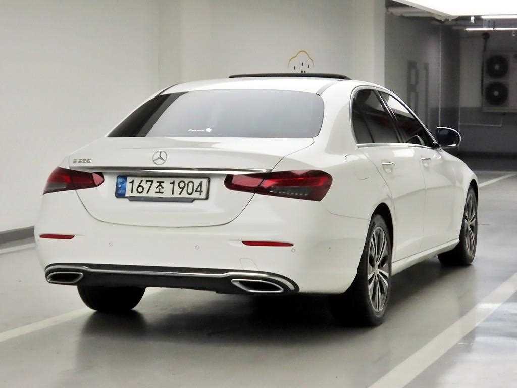 벤츠 E 클래스 E-클래스 W213 E250 아방가르드 이미지 4