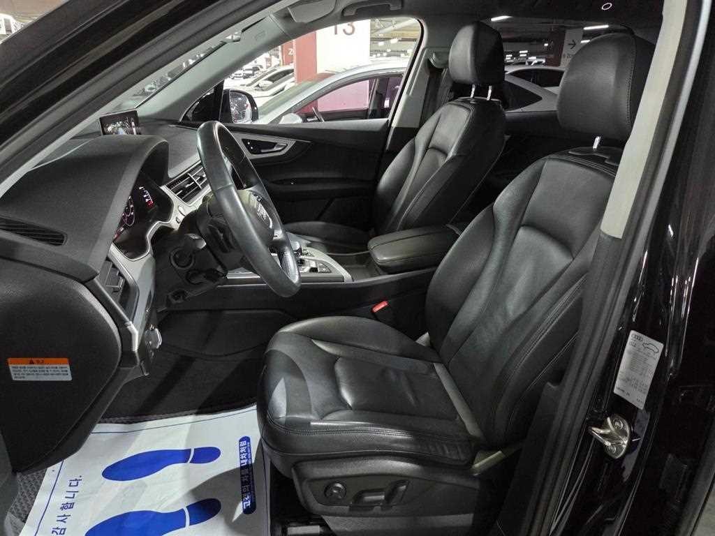 아우디 Q7 Q7 (4M) 45 TFSI 콰트로 이미지 15