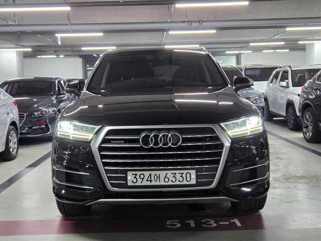 아우디 Q7 Q7 (4M) 45 TFSI 콰트로 이미지 2