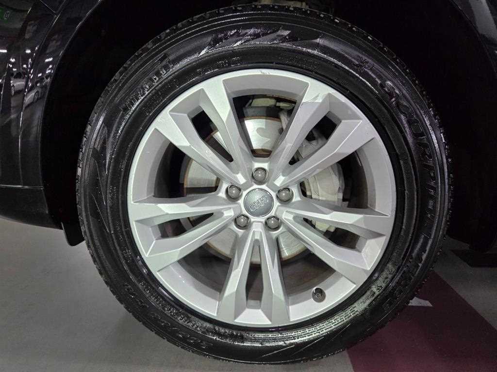 아우디 Q7 Q7 (4M) 45 TFSI 콰트로 이미지 8