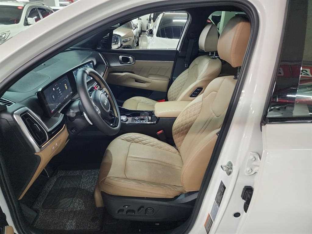 기아 쏘렌토 더 뉴 쏘렌토 4세대 하이브리드 1.6T 4WD 시그니처 그래비티 이미지 13
