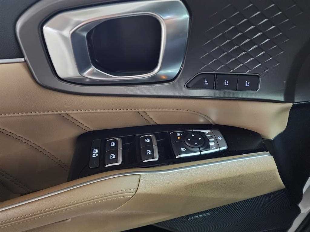 기아 쏘렌토 더 뉴 쏘렌토 4세대 하이브리드 1.6T 4WD 시그니처 그래비티 이미지 15