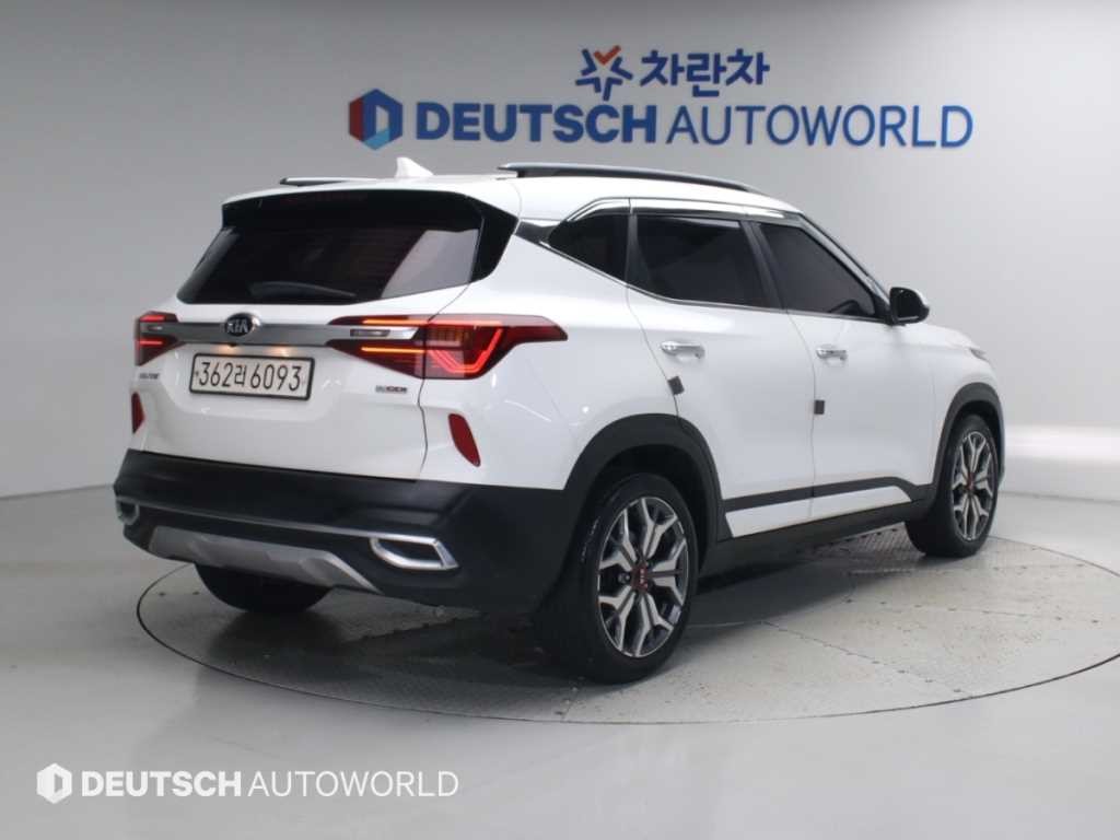 기아 셀토스 가솔린 1.6 터보 2WD 노블레스 이미지 2