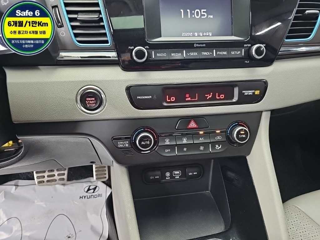 기아 니로 1.6 하이브리드 노블레스 이미지 10