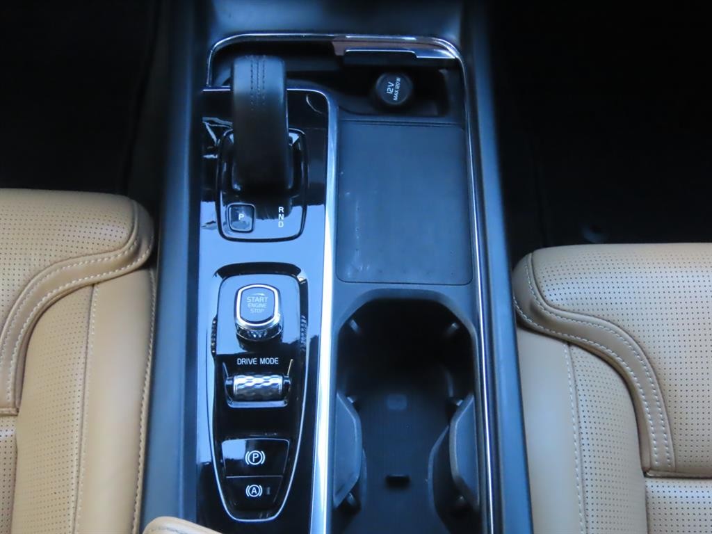 볼보 V60 V60 크로스 컨트리 2세대 2.0 B5 프로 AWD 이미지 13