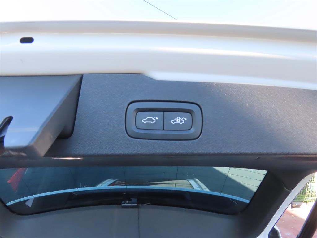 볼보 V60 V60 크로스 컨트리 2세대 2.0 B5 프로 AWD 이미지 6